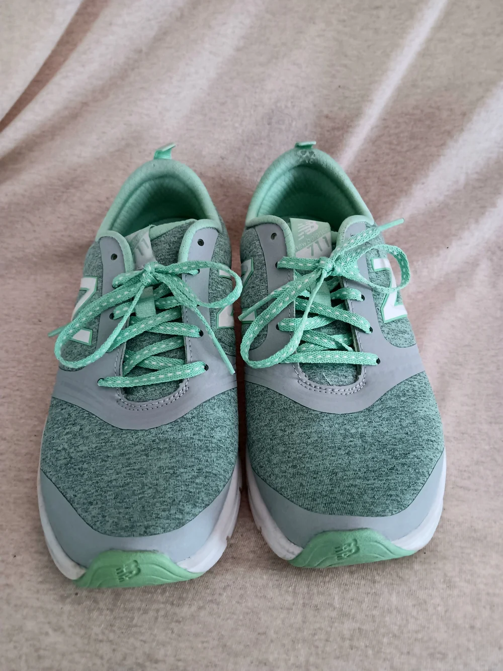 New Balance 711 Women's Size 6.5 Mint Green Gray Cross Training Shoes WX711HI